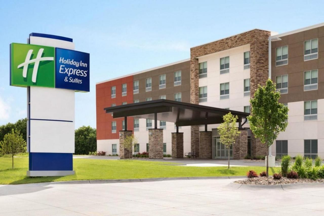 Holiday Inn Express & Suites Atlanta South - Stockbridge By Ihg Exterior photo
